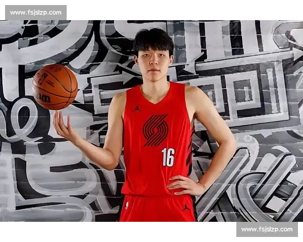 开拓者买断艾顿腾出空间！杨瀚森崛起，湖人签约状元中锋补强争冠短板