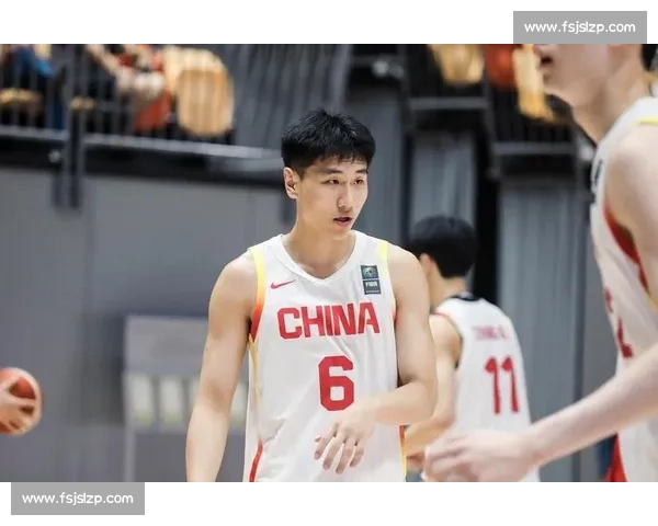 崔新泉高效 14+4 助率队取胜 能攻善传尽显全能身手 崔新泉高效 14+4 助率队取胜 能攻善传尽显全能身手