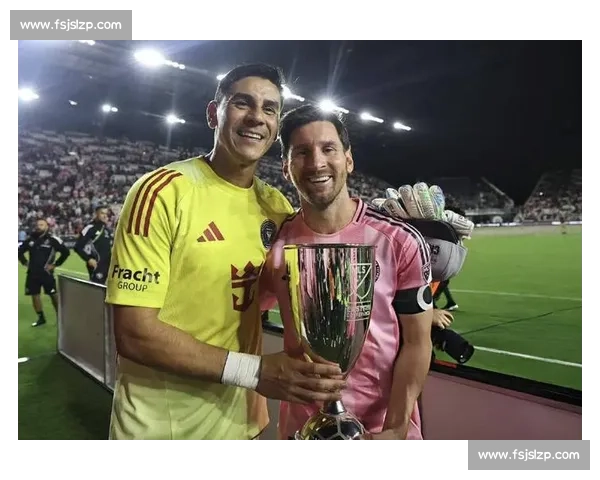 新星内维斯：从 C 罗到梅西，职业生涯的巅峰对决